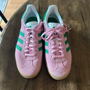 Adidas gazelle sneakers
